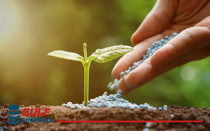 کاربرد مواد شیمیایی در کود شیمیایی کشاورزی