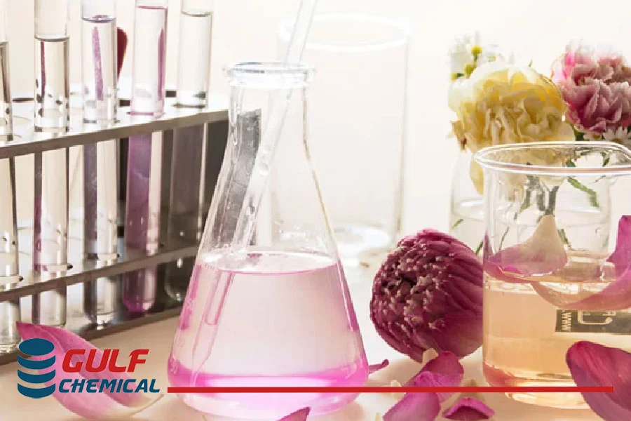 کار مواد شیمیایی در آرایشی و بهداشتی